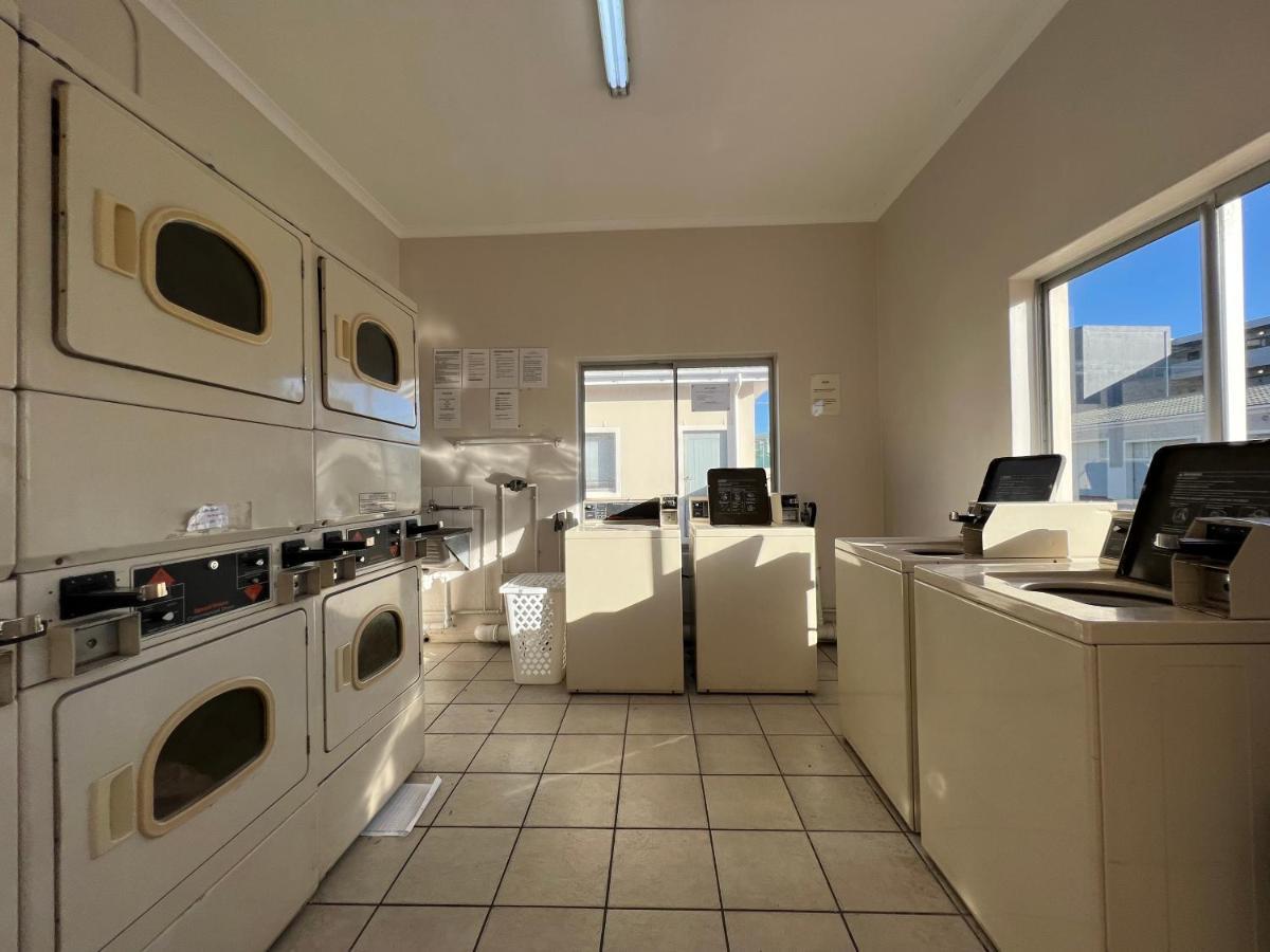 Big Bay Front Estate Apartment