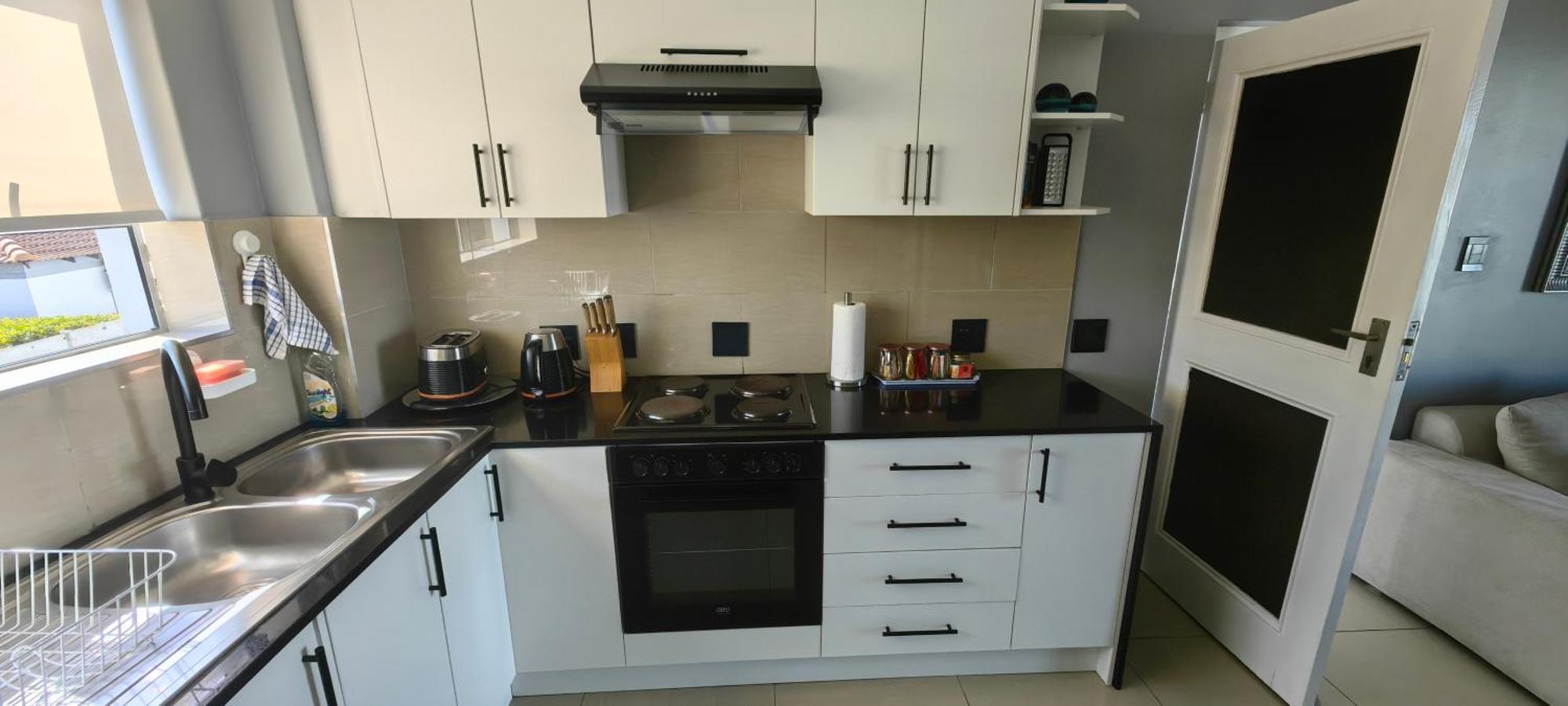Big Bay Front Estate Apartment *